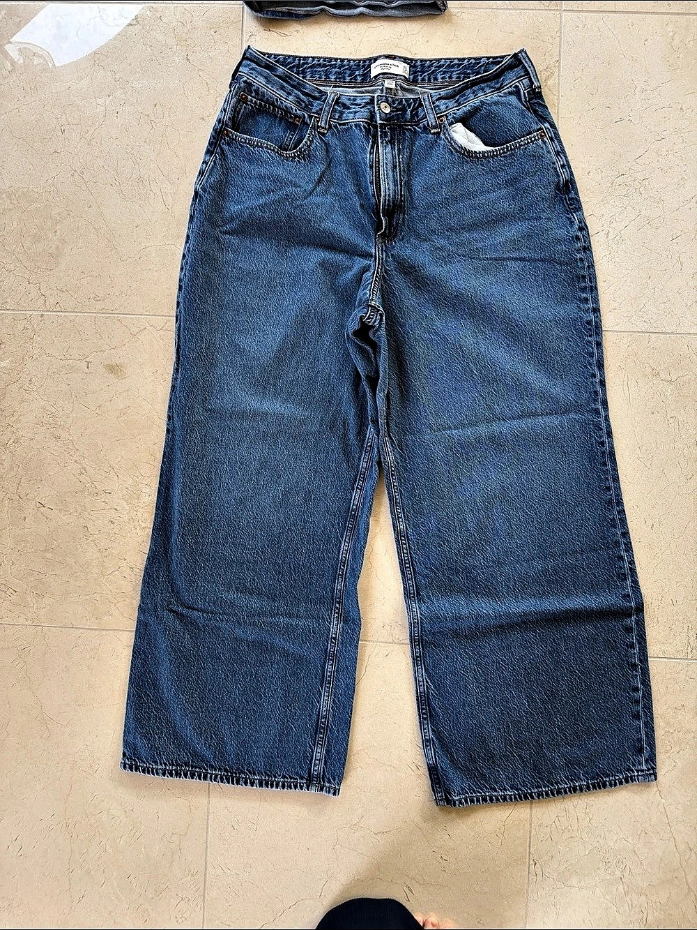 Abercrombie & Fitch Curve Love The Wide Leg High Rise Jeans Blue Waist 32